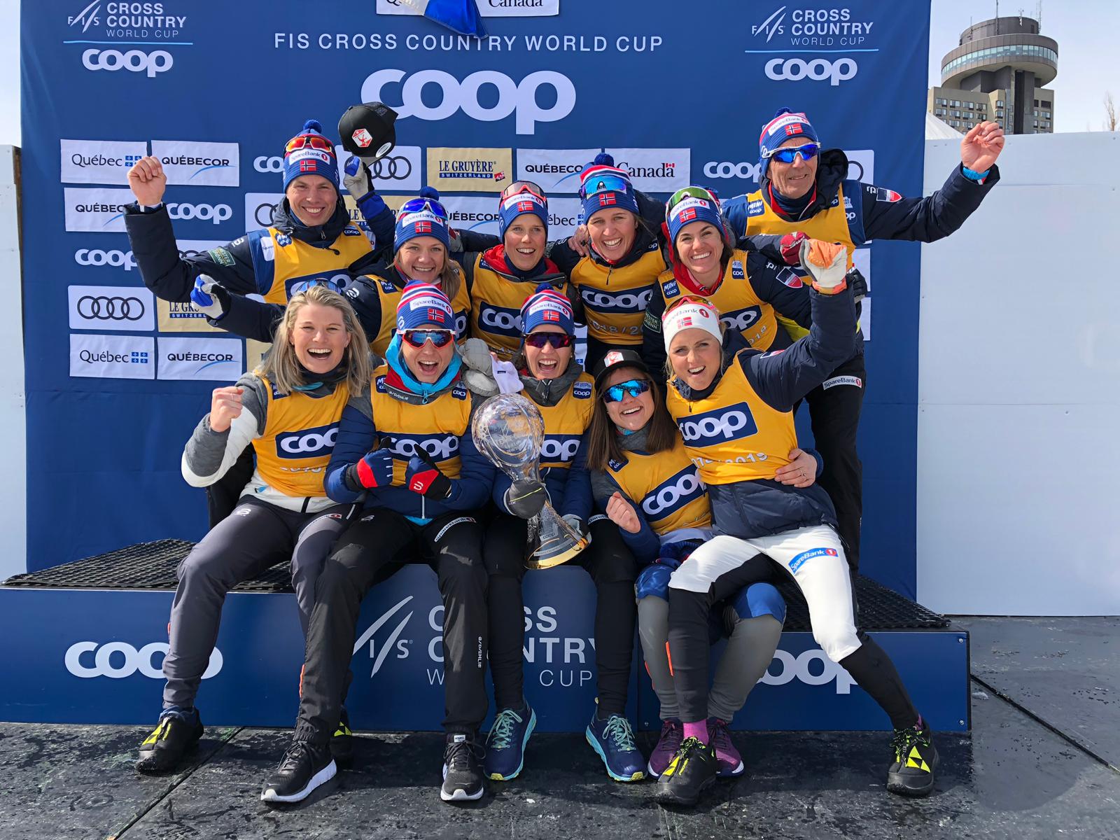 Verdens beste landslag med trenerne Geir Endre Rogn og Ole Morten Iversen